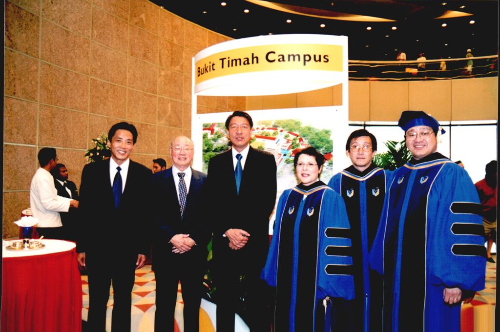 Miniature of Convocation 2001